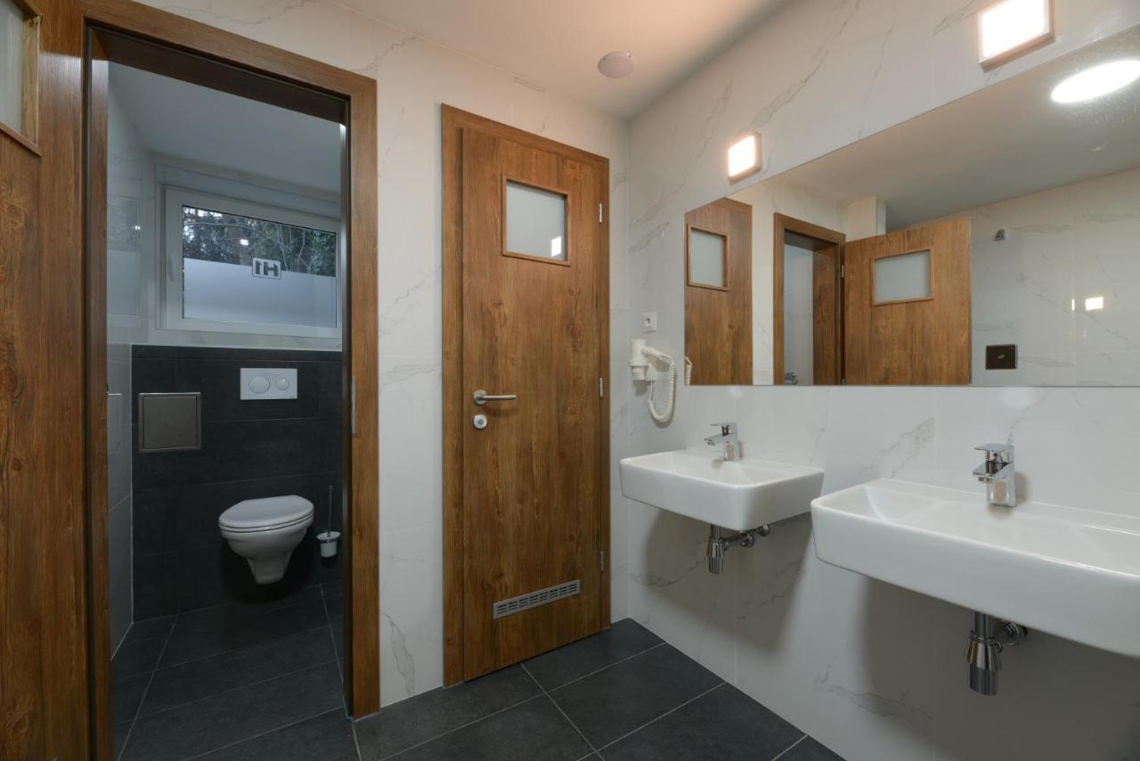 Hostel One Пряшів Екстер'єр фото